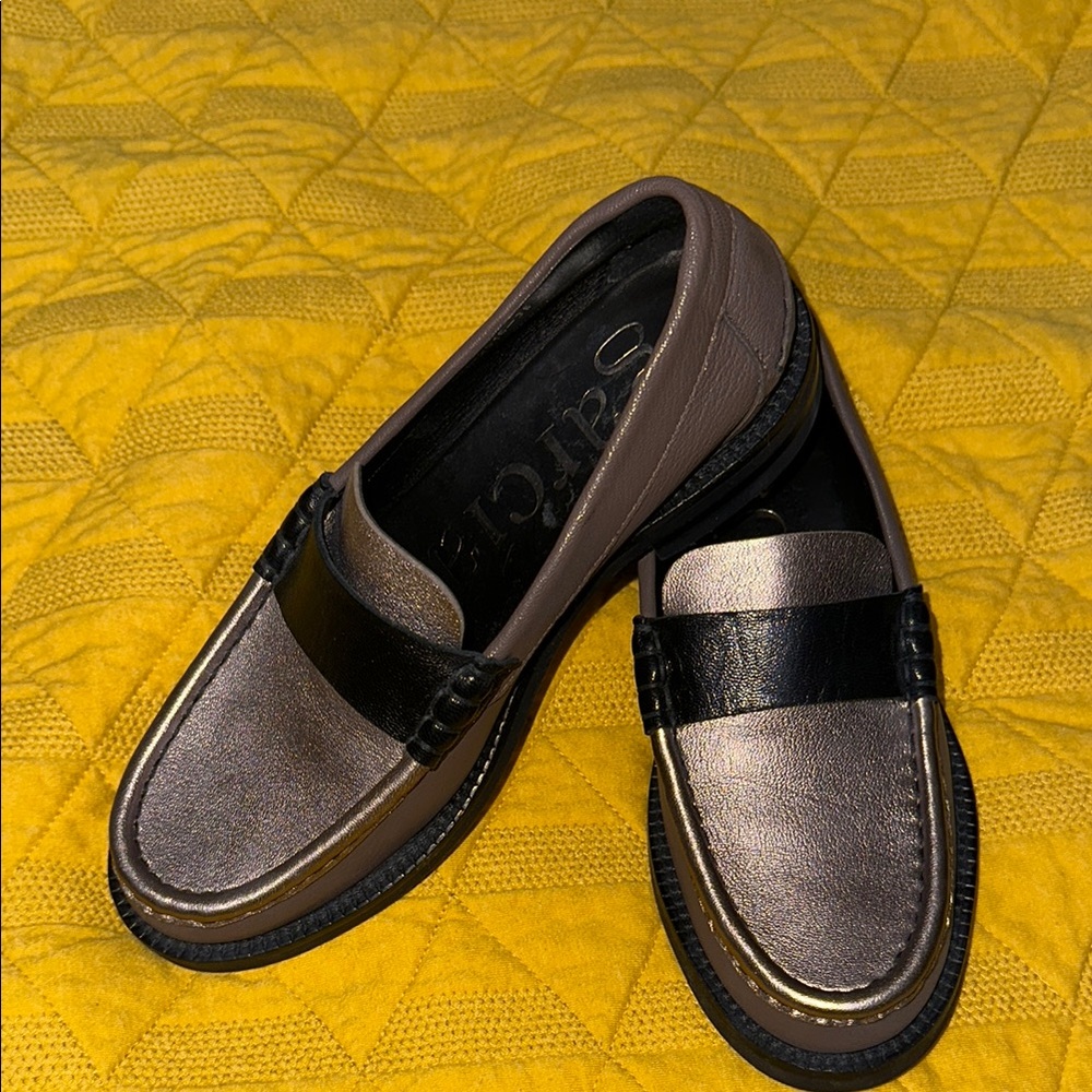 Pedro Garcia Stins Penny Loafers Black and Metalic Brown  Never Worn